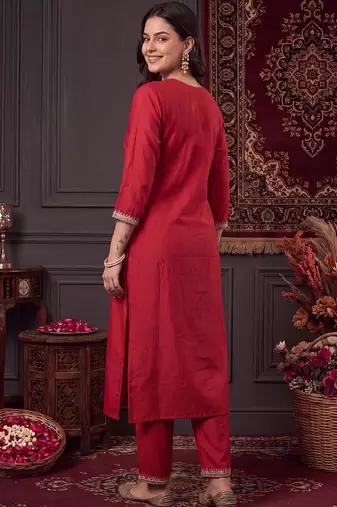women ethnic motifs embroidered regular thread work liva kurta with trousers & with dupatta