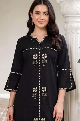 women ethnic motifs printed regular cotton kurta with trousers