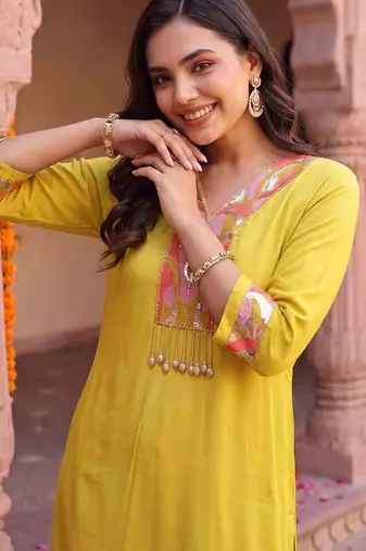 women ethnic motifs embroidered regular sequinned kurta with trousers