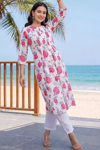 women floral printed regular cotton kurta with trousers