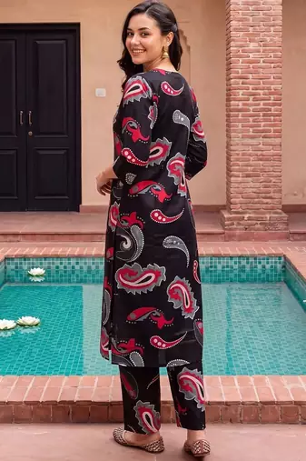 women paisley printed regular cotton kurta with palazzos
