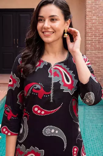 women paisley printed regular cotton kurta with palazzos