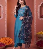 women floral embroidered regular sequinned kurta with trousers & with dupatta
