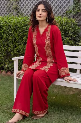 women ethnic motifs embroidered regular thread work kurta with palazzos