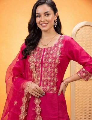 women ethnic motifs embroidered regular thread work kurta with trousers & with dupatta 4