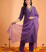 women ethnic motifs embroidered regular kurta with trousers & with dupatta