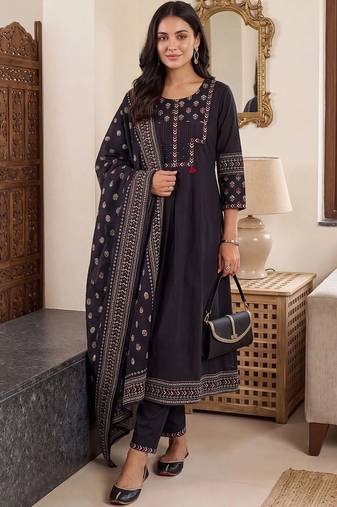 women ethnic motifs embroidered regular thread work cotton kurta with trousers & with dupatta