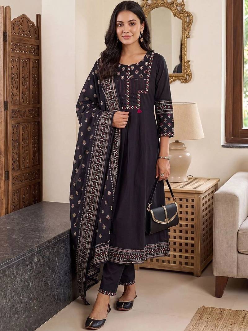 women ethnic motifs embroidered regular thread work cotton kurta with trousers & with dupatta