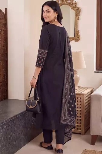 women ethnic motifs embroidered regular thread work cotton kurta with trousers & with dupatta