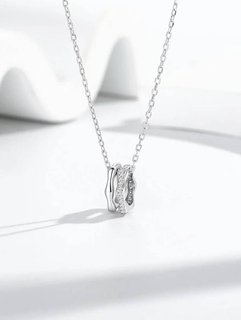 Pure 925 silver interlocked aura pendant for women