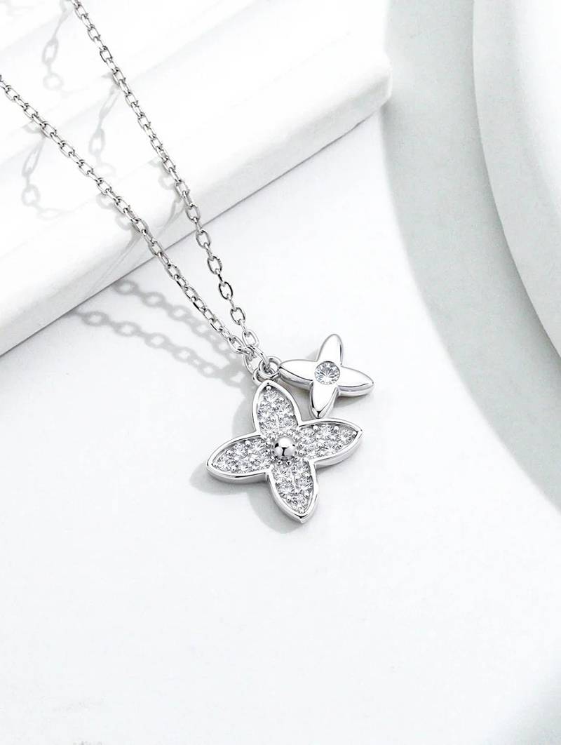 Pure 925 silver dainty flower motifs pendant for women