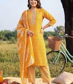 women printed regular thread work cotton kurta with trousers & with dupatta