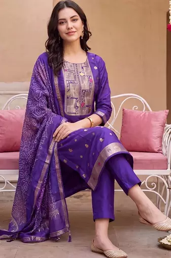 women ethnic motifs regular kurta with trousers & with dupatta