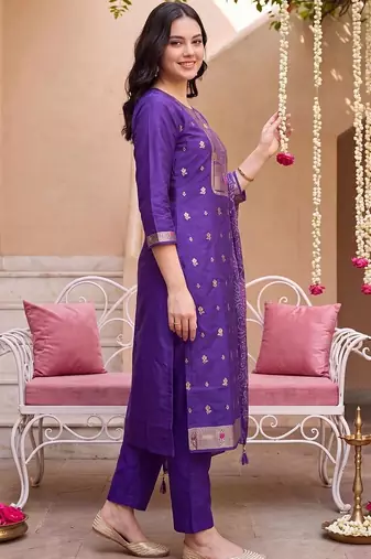 women ethnic motifs regular kurta with trousers & with dupatta