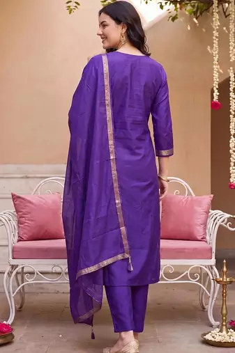 women ethnic motifs regular kurta with trousers & with dupatta