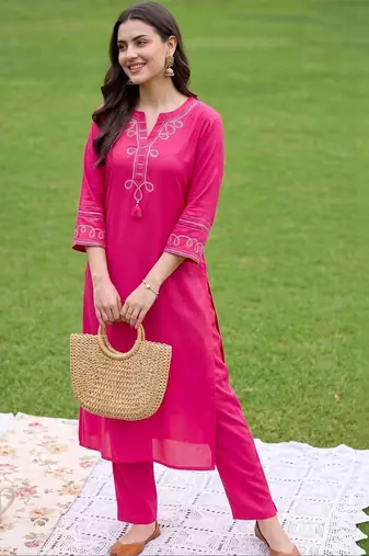 women ethnic motifs embroidered regular thread work kurta with trousers
