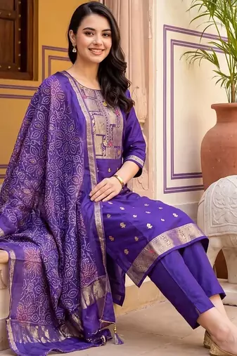 women ethnic motifs embroidered regular kurta with trousers & with dupatta