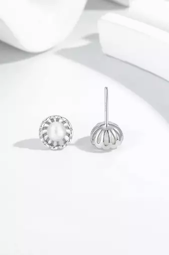 Pure 925 silver classic pearl bloom stud earrings for women