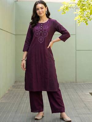 women ethnic motifs regular thread work kurta with palazzos 6