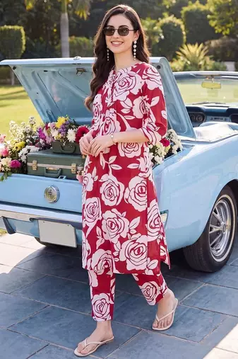 women floral printed regular cotton kurta with trousers