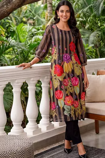 women floral printed regular cotton kurta with trousers