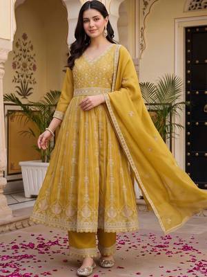 women floral embroidered empire thread work kurta with palazzos & with dupatta 1