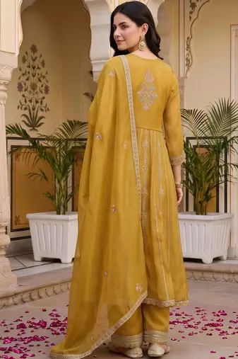 women floral embroidered empire thread work kurta with palazzos & with dupatta