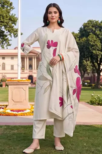 women floral printed regular kurta with trousers & with dupatta