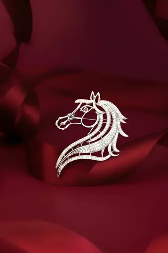 Pure 925 silver imperial horse crest brooch