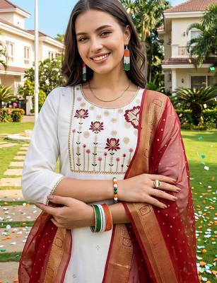 women floral embroidered regular thread work kurta with trousers & with dupatta 4