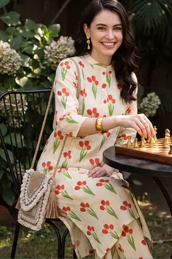 women floral printed regular cotton kurta with trousers