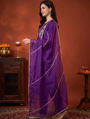women ethnic motifs embroidered regular thread work liva kurta with trousers & with dupatta 3