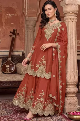 women ethnic motifs embroidered regular kurta with sharara & with dupatta