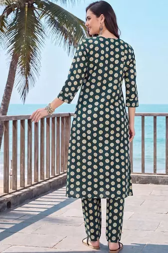 women printed regular cotton kurta with trousers