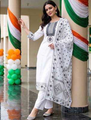 women ethnic motifs embroidered regular mirror work cotton kurta with trousers & with dupatta 2