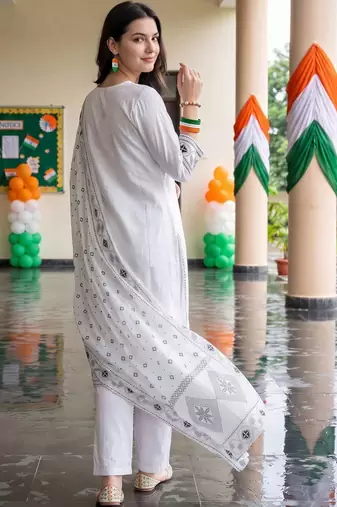 women ethnic motifs embroidered regular mirror work cotton kurta with trousers & with dupatta