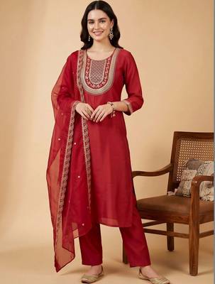 women ethnic motifs embroidered regular liva kurta with trousers & with dupatta 6