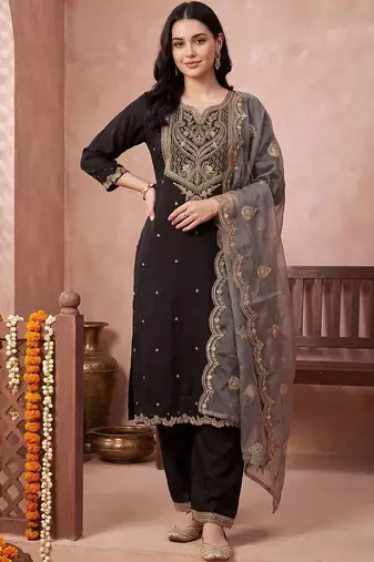 women ethnic motifs embroidered regular kurta with trousers & with dupatta