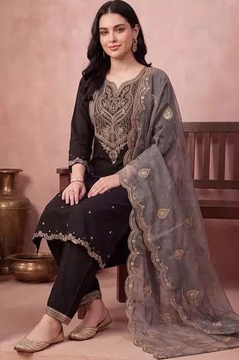 women ethnic motifs embroidered regular kurta with trousers & with dupatta