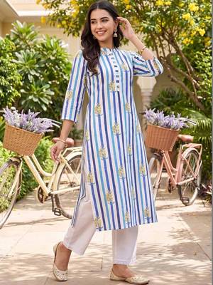 women printed regular cotton kurta with palazzos 1