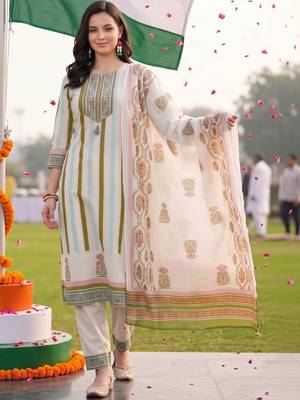 women ethnic motifs printed regular thread work cotton kurta with trousers & with dupatta 1