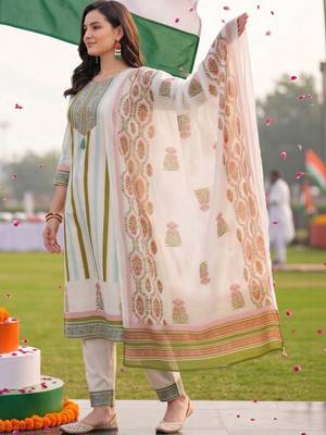 women ethnic motifs printed regular thread work cotton kurta with trousers & with dupatta 2