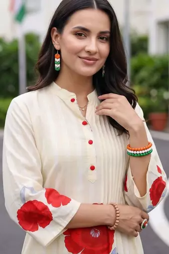 women floral printed regular cotton kurta with trousers