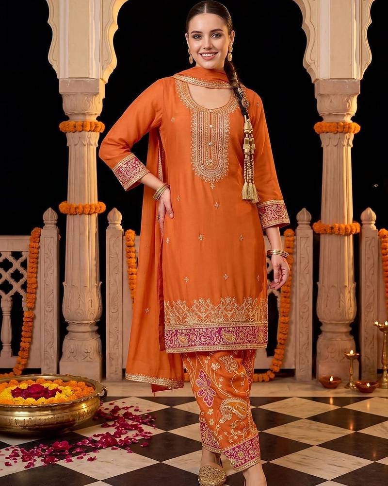 women ethnic motifs embroidered regular kurta with patiala & with dupatta