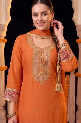 women ethnic motifs embroidered regular kurta with patiala & with dupatta