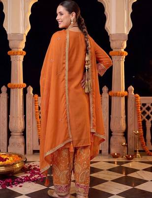 women ethnic motifs embroidered regular kurta with patiala & with dupatta 6