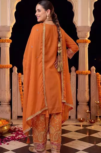 women ethnic motifs embroidered regular kurta with patiala & with dupatta