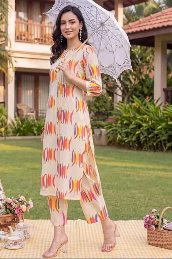 women printed regular cotton kurta with trousers
