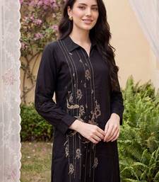 women ethnic motifs embroidered regular thread work kurta with trousers