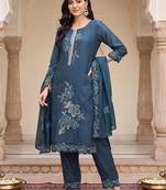 women floral embroidered regular thread work kurta with trousers & with dupatta